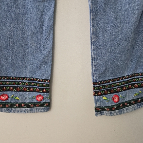 RVT Vtg Jeans 90’s Y2K Embroidered Bohemian Floral Sz 13/14 Jeans Womens Jrs - Picture 7 of 10